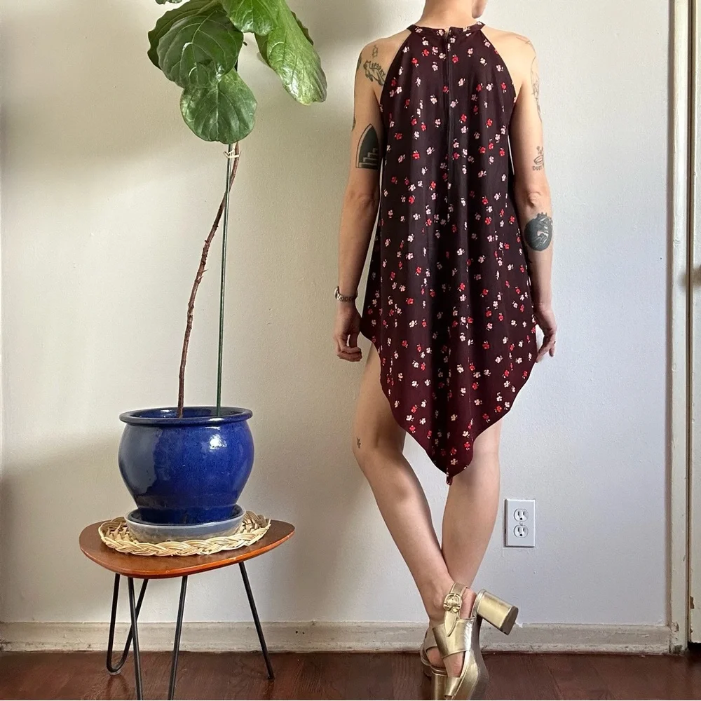 Vintage Pointed Hem Minidress - Picture 3 of 9